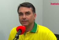 Flávio Bolsonaro promete ‘tesouraço’ em ministérios, portarias e impostos
