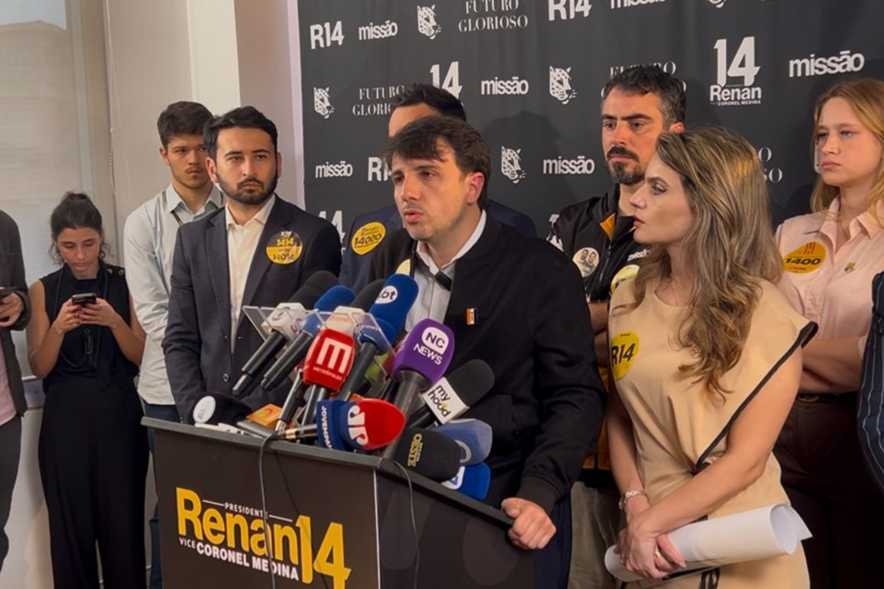 Renan Santos dispara contra Toffoli: 'Decisão monocrática absurda'
