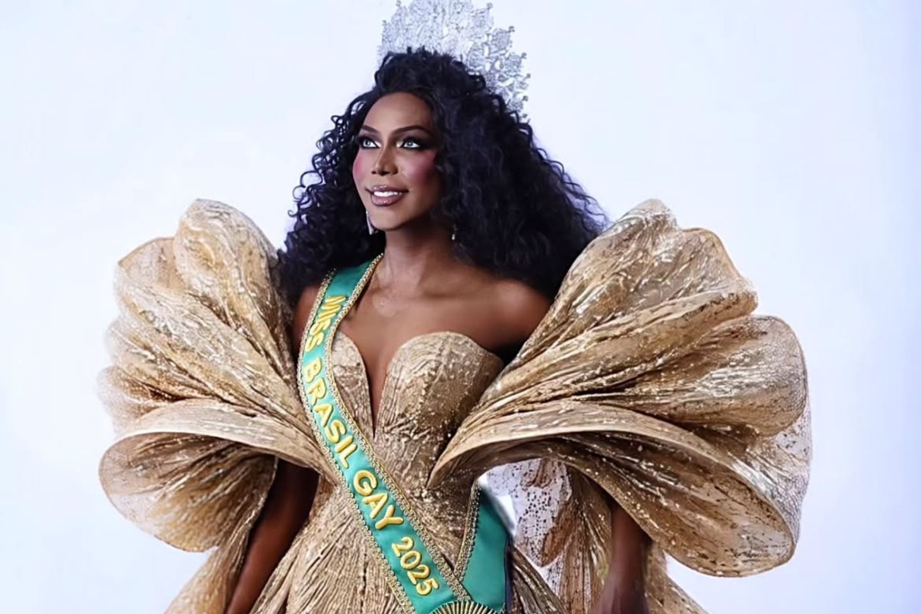 'Nós estamos aqui': Jade Hwskaier avalia legado do reinado como Miss Brasil Gay