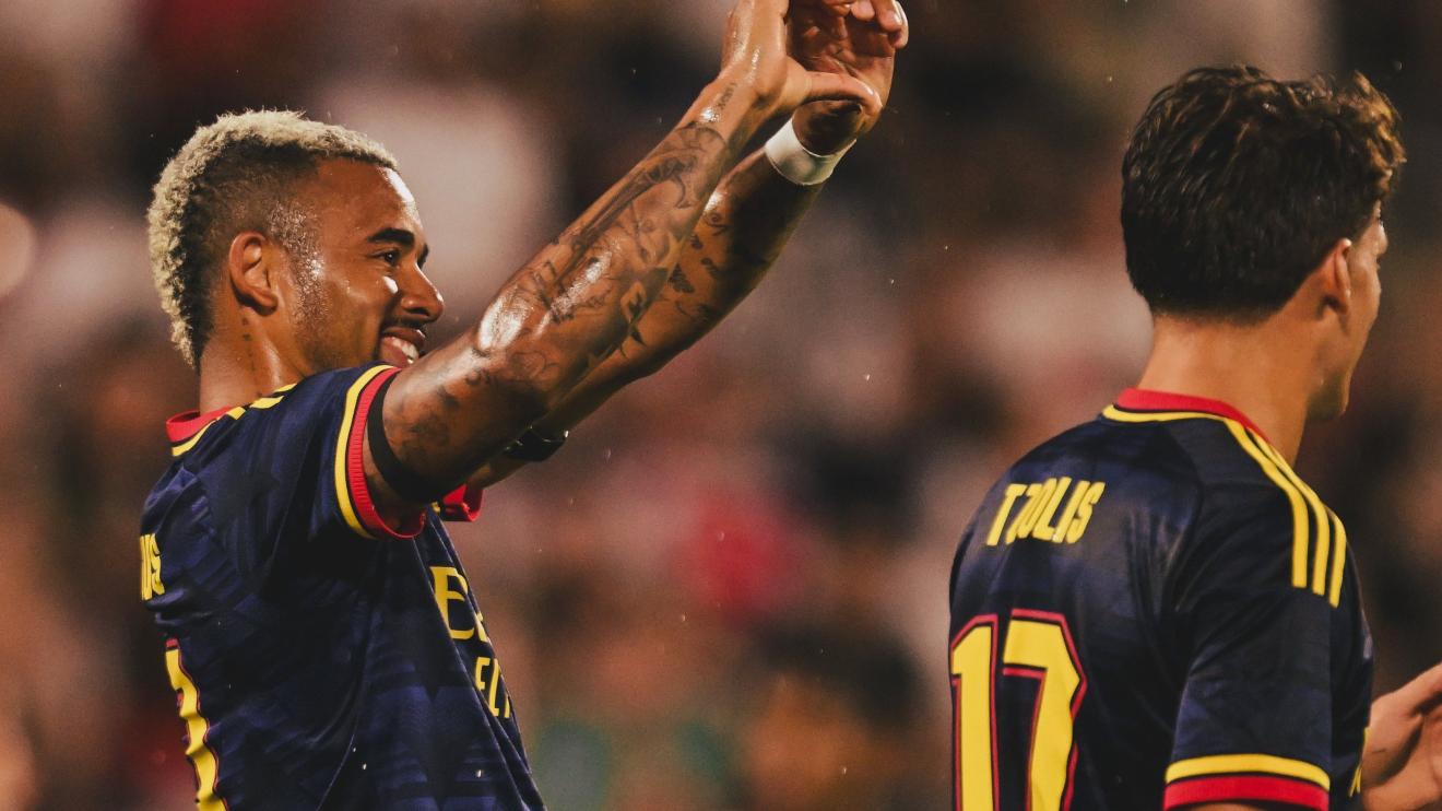 Gabriel Jesus marca, e Arsenal goleia Girona em amistoso de pré-temporada