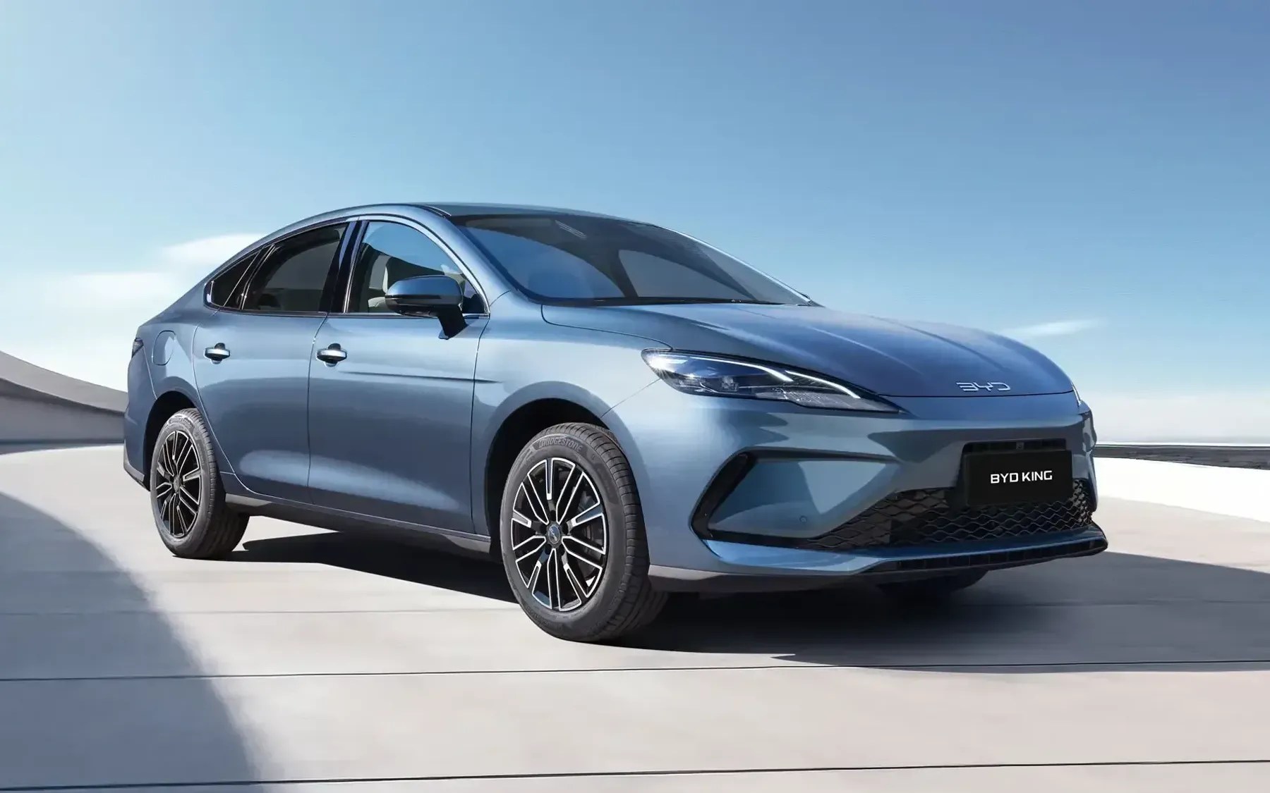 Novo BYD King faz 27 km/l e chega à Argentina antes do Brasil