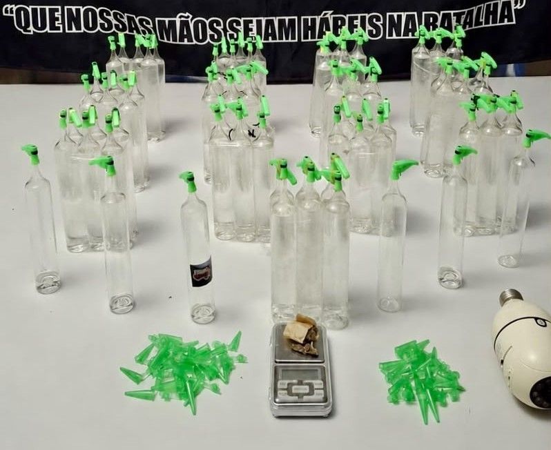 Caixa com frascos de lança-perfume é apreendida em Ipatinga