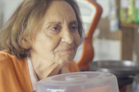 Laura Cardoso interpretou Dona Hilda no curta-metragem "Barbante" • Impulso Filmes