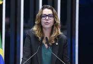 Leila do Vôlei se reúne com governo nesta sexta para discutir MP da 'taxa das blusinhas'