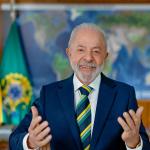 Lula ficará fora do primeiro debate presidencial neste domingo (23)