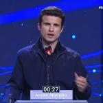Vídeo: André Marinho faz imitação de Paes e chama prefeito de 'fujão' em debate no RJ