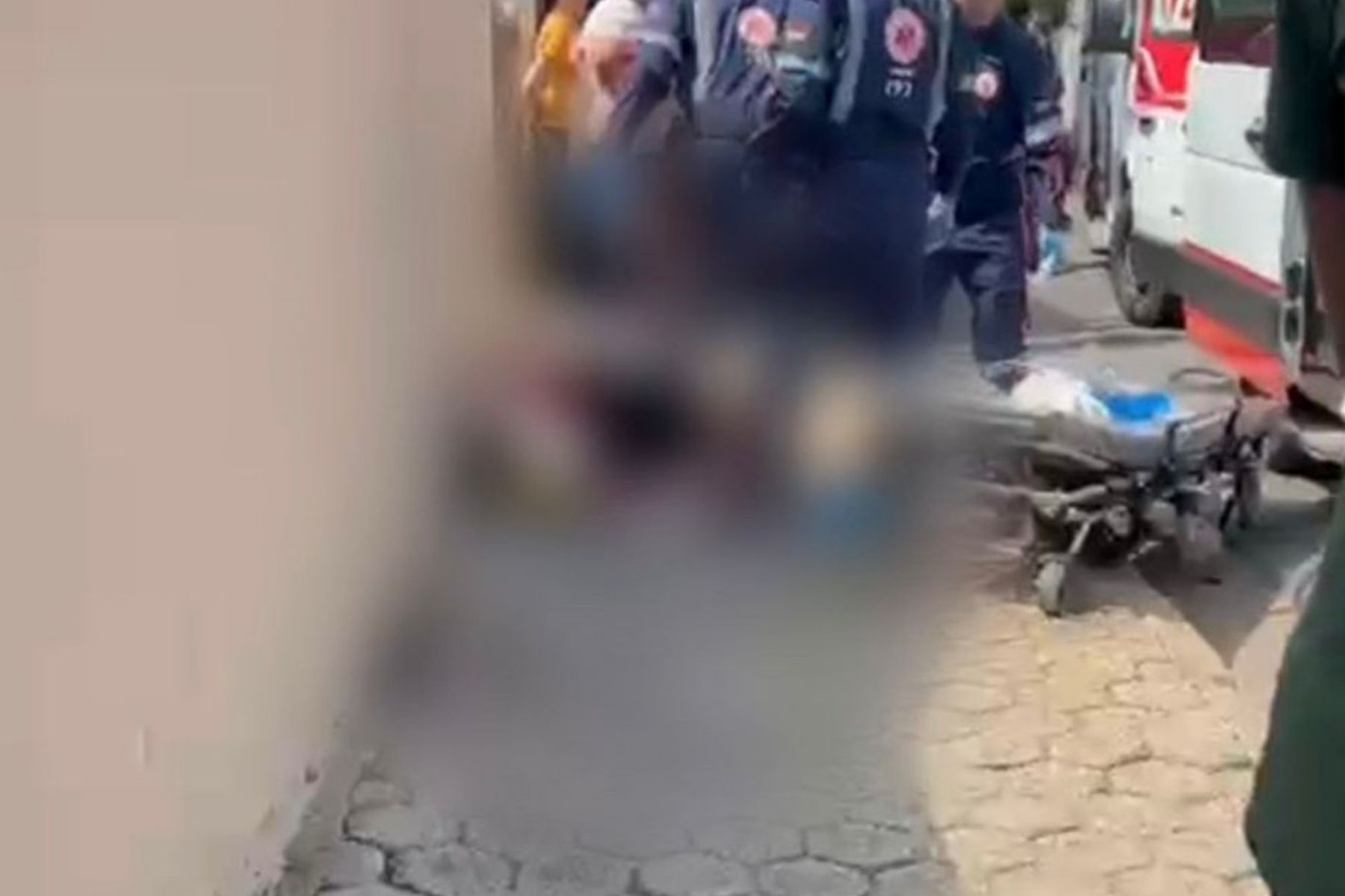 Homens ficam feridos após briga com golpes de facão em Timóteo