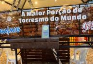 Festival de Torresmo e Costela de Juiz de Fora bate recorde de maior porção do mundo