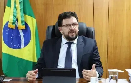 PL prepara ação no STF para investigar ex-chefe de gabinete de Lula