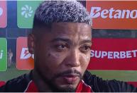 Após classificação, Marinho exalta torcida do Vitória e diz: 'Jogo até de goleiro'