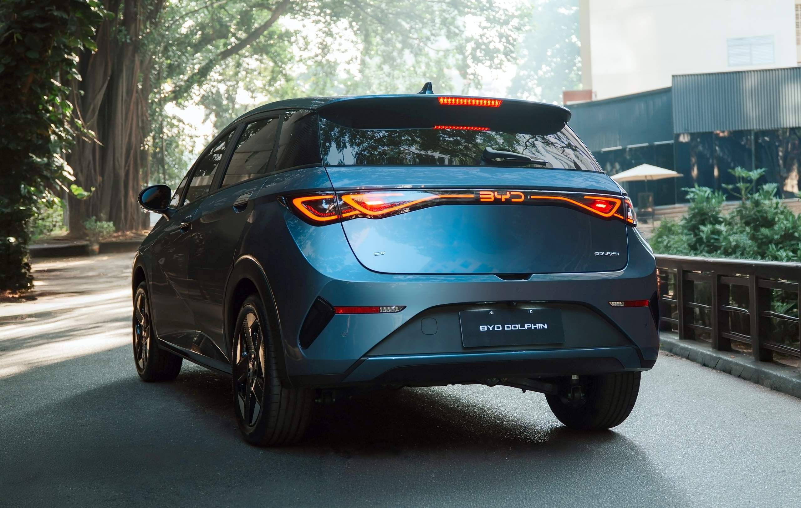 BYD Dolphin é líder do varejo em julho; chinesas seguem em alta