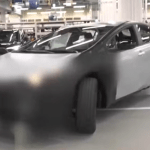 Novo Toyota Corolla revela interior e inédita versão elétrica