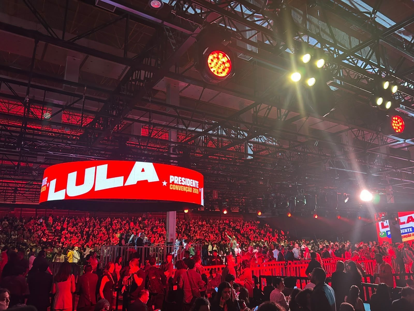 PT lança candidatura de Lula à reeleição em evento no ABC paulista