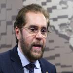 Plínio Valério é reeleito como senador pelo Amazonas