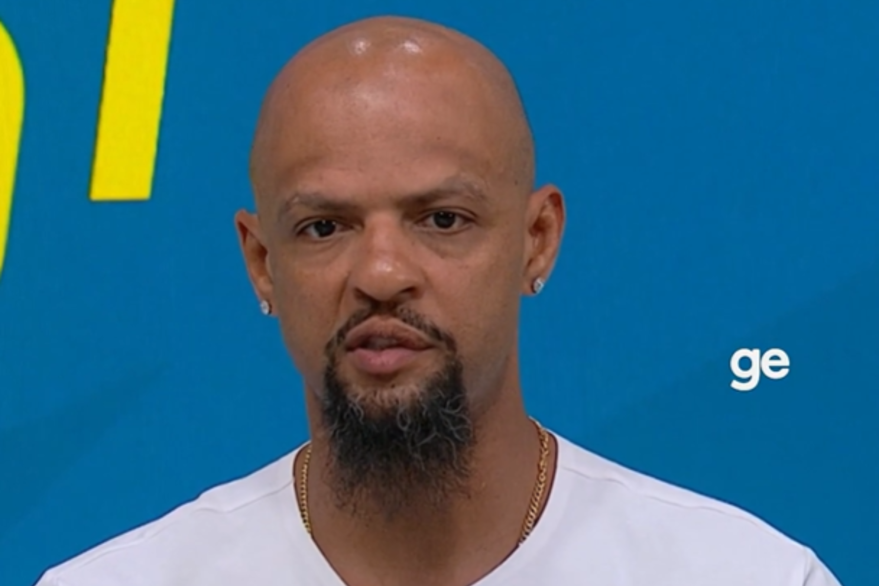 Felipe Melo rasga elogios a titular do Cruzeiro: 'Dei parabéns ao Pedrinho'
