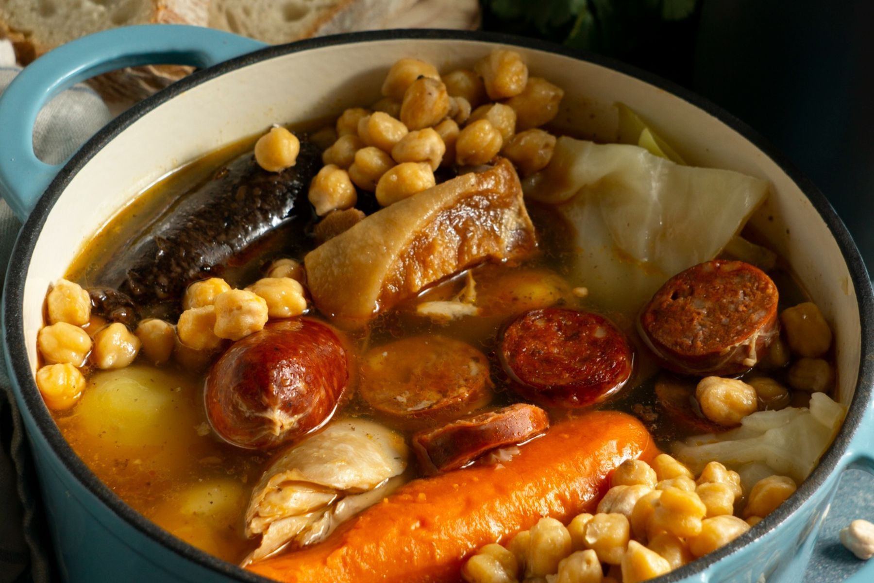 O restaurante onde se serve cozido à portuguesa todo o ano (e vale o desvio para ir provar)