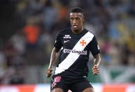 Pedro Emanuel celebra sequência do Vasco sem sofrer gols na temporada
