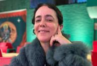 Silvia Buarque revela reincidência do câncer de mama, mastectomia e reconstrução