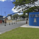 UFSM divulga edital para professores em dois campi com salários de até R$ 13,7 mil