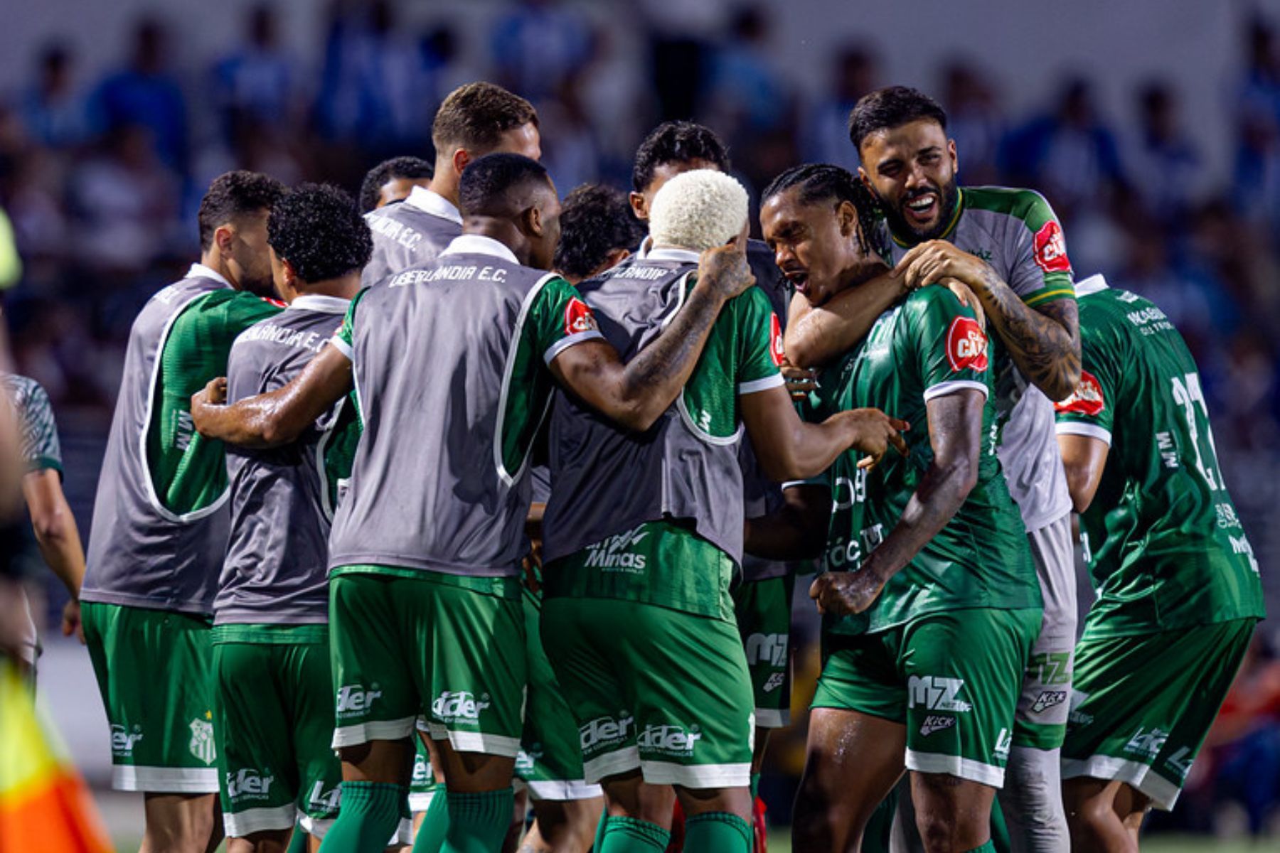 Uberlândia arranca empate com o ABC e garante vaga na final da Série D