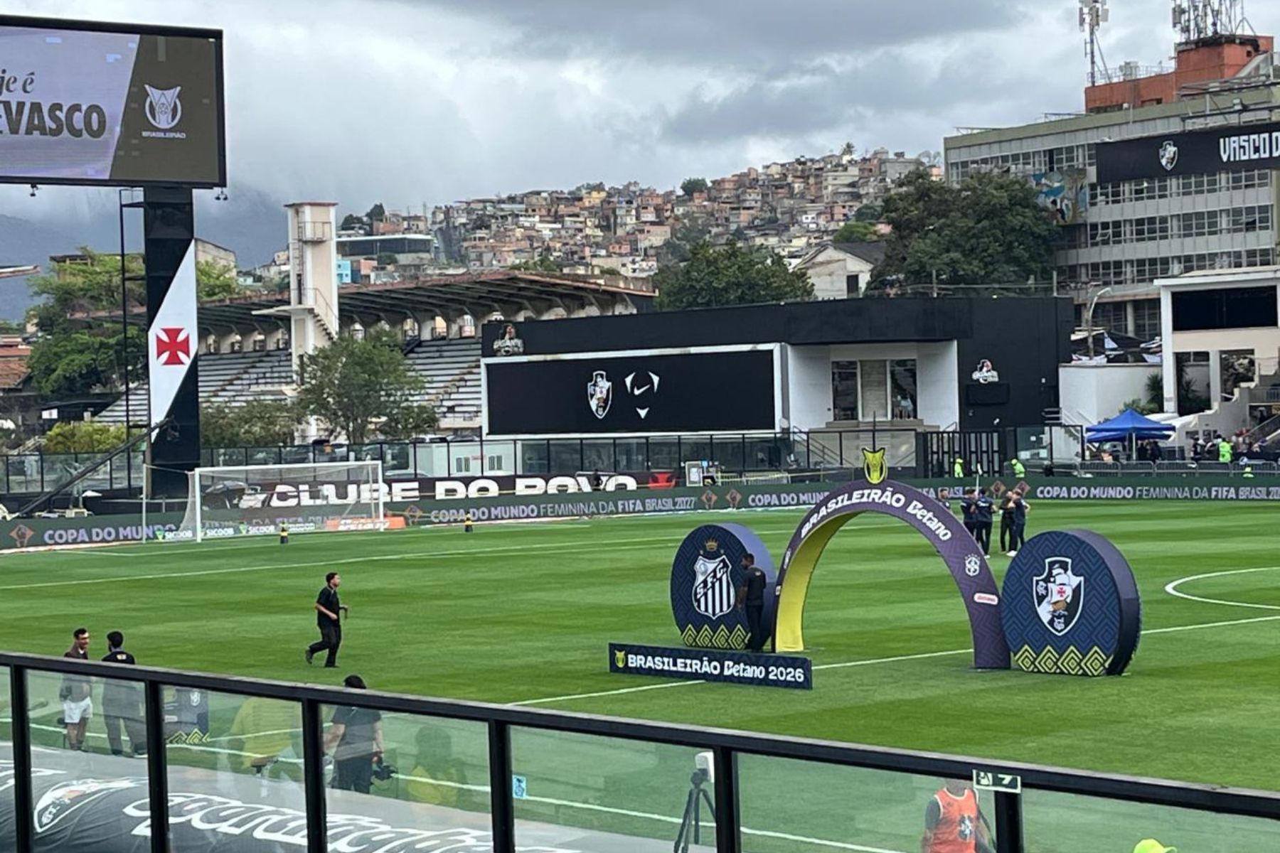 Neymar joga? Veja as escalações de Vasco e Santos pelo Brasileirão