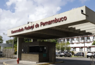 UFPE abre concurso com mais de 100 vagas e salários de até R$ 5,2 mil; veja
