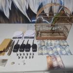 Três homens e mais um casal são presos por tráfico de drogas em Ipatinga