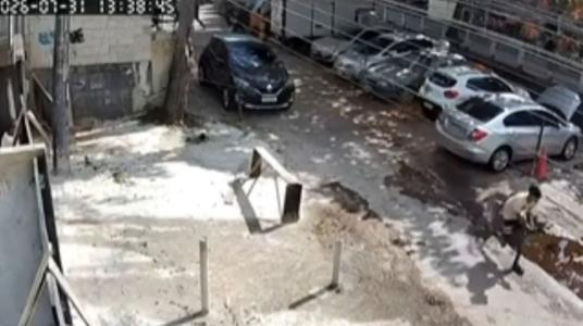 Três pessoas morreram no ataque