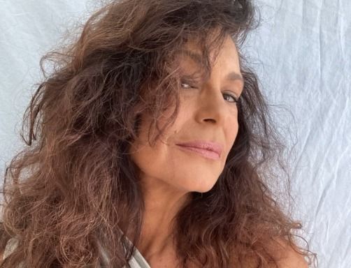 Cotada para A Fazenda 18, ex-atriz da Globo revela desejo de entrar no reality