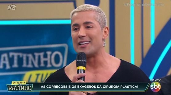 Ao vivo no SBT, Ratinho chama cantor sertanejo de 'viado' e viraliza; veja vídeo