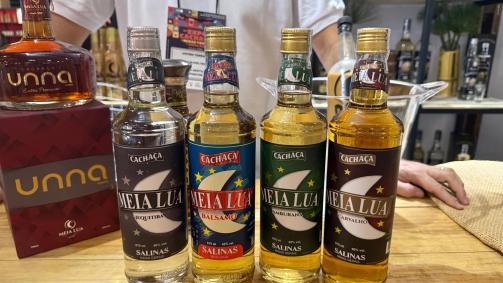 Cachaça Meia Lua