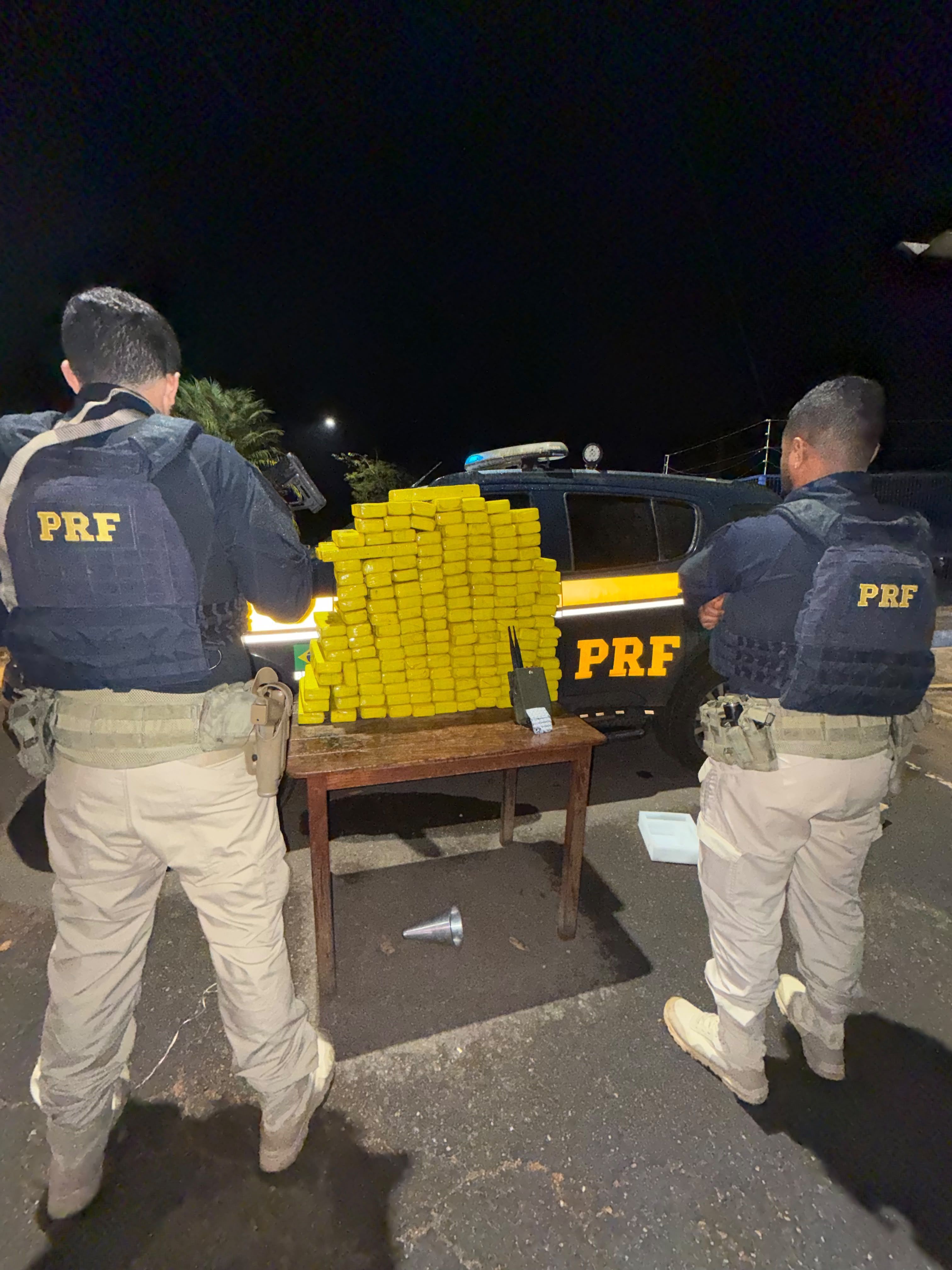 Homem é preso com carga de maconha após tentativa de fuga, no Norte de Minas
