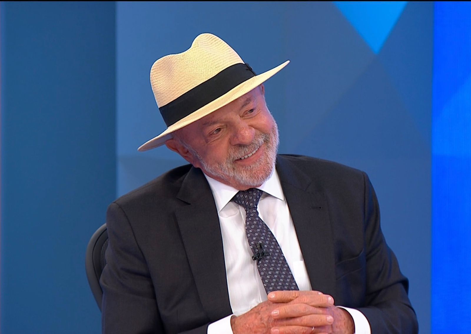'As pessoas são inocentes até que se prove o contrário', diz Lula sobre Jaques Wagner