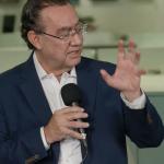 'Mark Zuckerberg, eu vou levar você para um tribunal internacional', diz Augusto Cury
