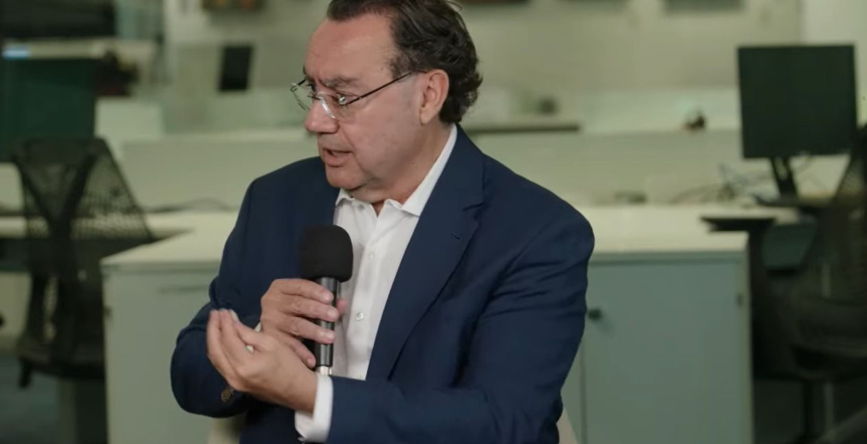 Augusto Cury diz que está escrevendo carta para Lula e Flávio Bolsonaro