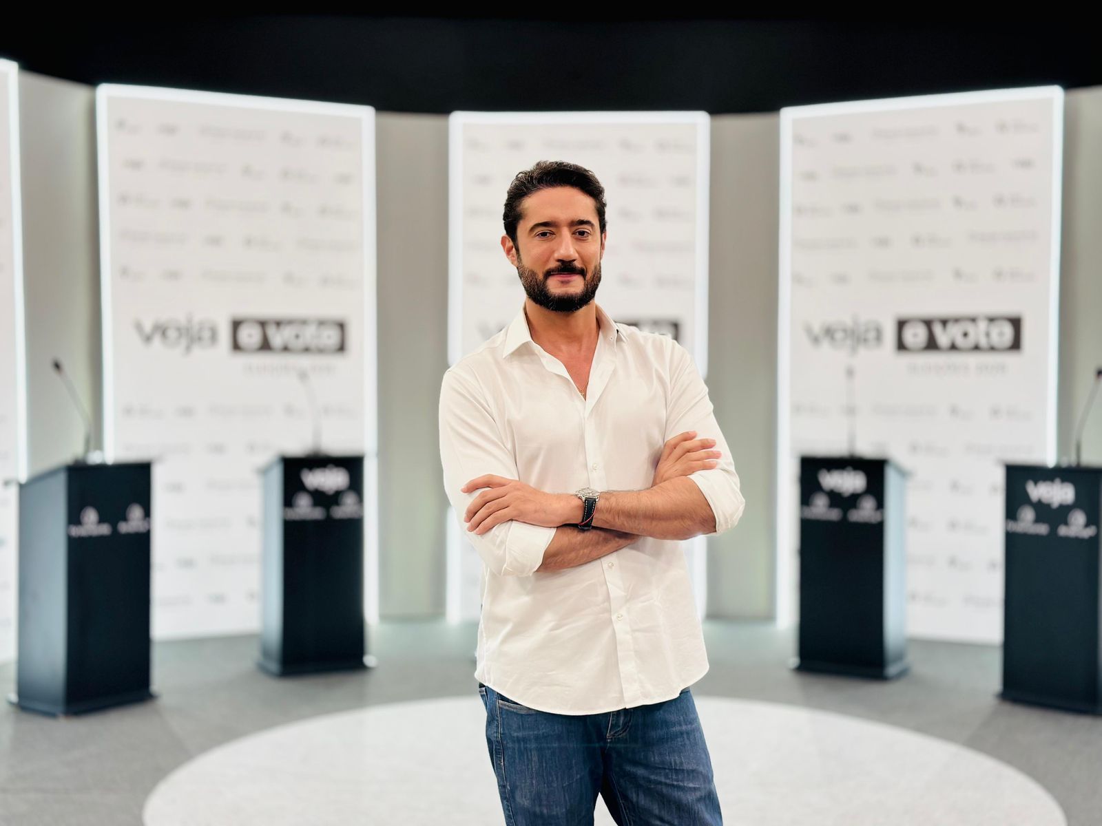 Gabriel Azevedo alfineta Patrus em debate que virou sabatina