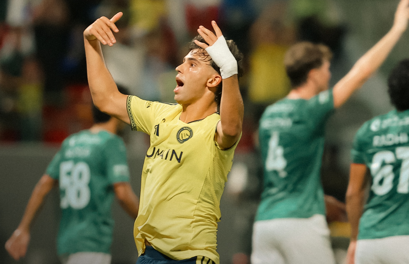 Time de CR7 supera expulsão de brasileiro e consegue virada impressionante