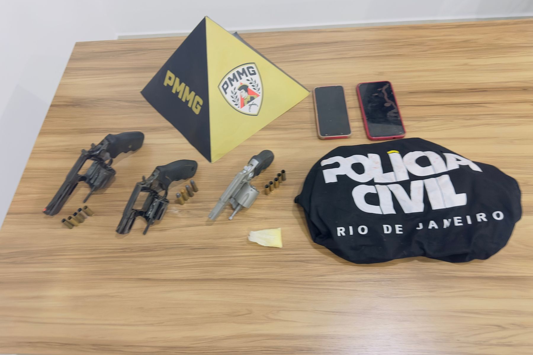 Dupla é presa por morte de comerciante durante roubo em Cataguases
