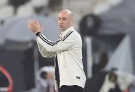 Após nova derrota, Bellão é direto sobre o que falta ao Botafogo: ‘Estamos muito perto’