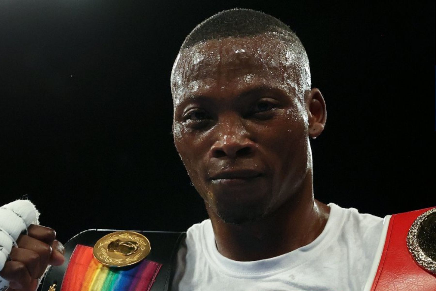 Pugilista bicampeão do mundo é assassinado na África do Sul