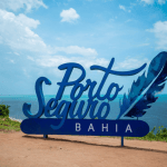 Porto Seguro abre concurso na saúde com quase 200 vagas e salários de até R$ 15 mil