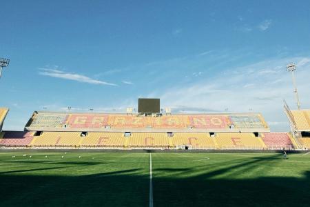 Estádio Via del Mare, em Lecce, na Itália