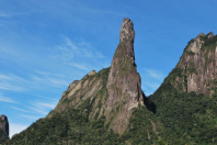 Serra do Mar: trilha de 300 km atravessa cachoeiras, cânions e caminhos históricos no Rio