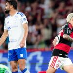 Cruzeiro tem 1º tempo apagado, perde para o Flamengo e dá adeus à Libertadores