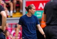 Monaco de Filipe Luís bate Liverpool de virada em amistoso em Anfield
