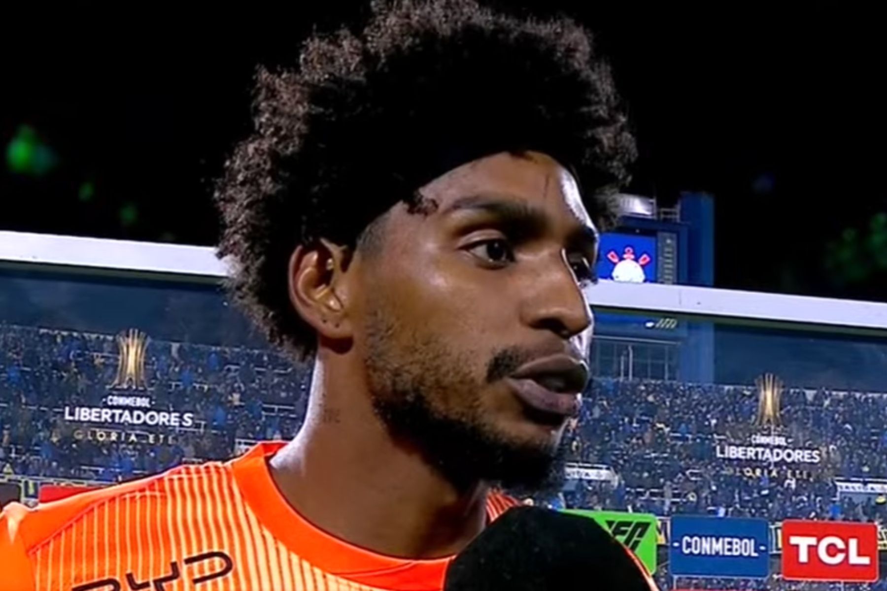 Corinthians repudia atos de racismo contra Hugo Souza na Argentina: ‘Revoltante’
