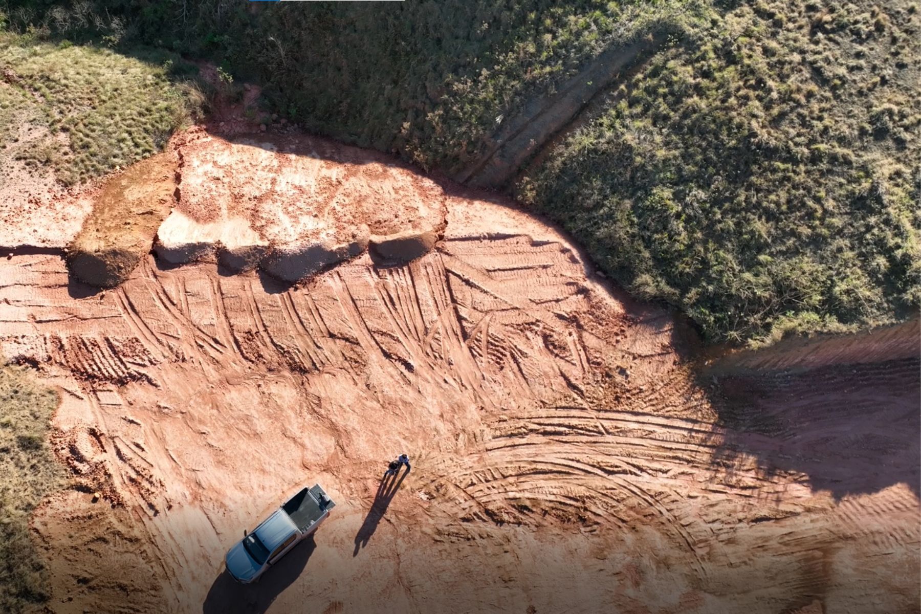 Após autuação, Fiscalização suspende obra de loteamento em Juiz de Fora