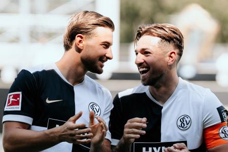 Jogadores do Elversberg, novato na Bundesliga • Divulgação/SV07Elversberg