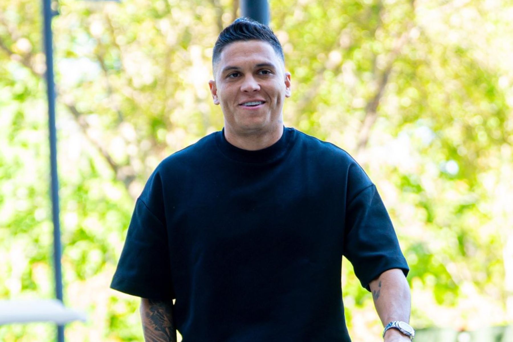Especulado no Atlético, Quintero é anunciado por clube colombiano