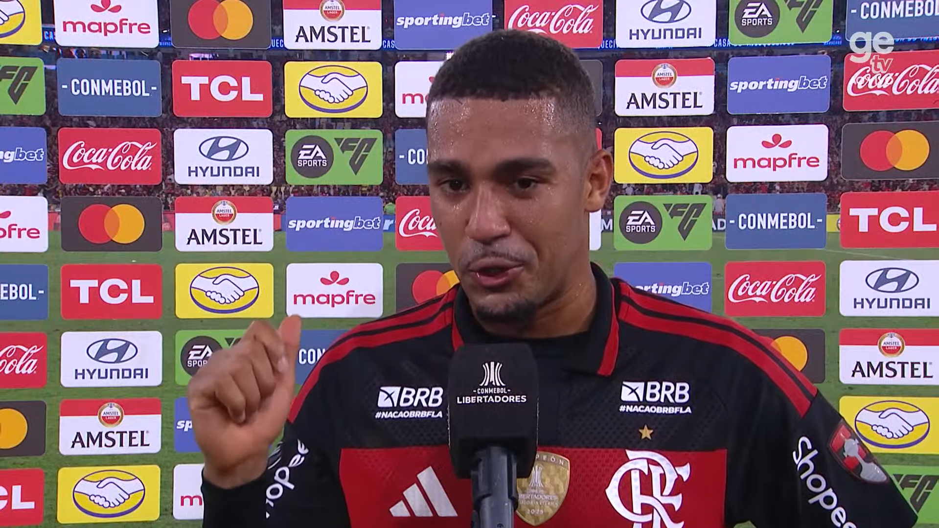 Herói do Flamengo rebate provocações após eliminar Cruzeiro: 'Quem ri por último, ri melhor'